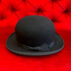 Vintage Derby black felt hat made by J. Moores & Sons Ltd, England, Size…